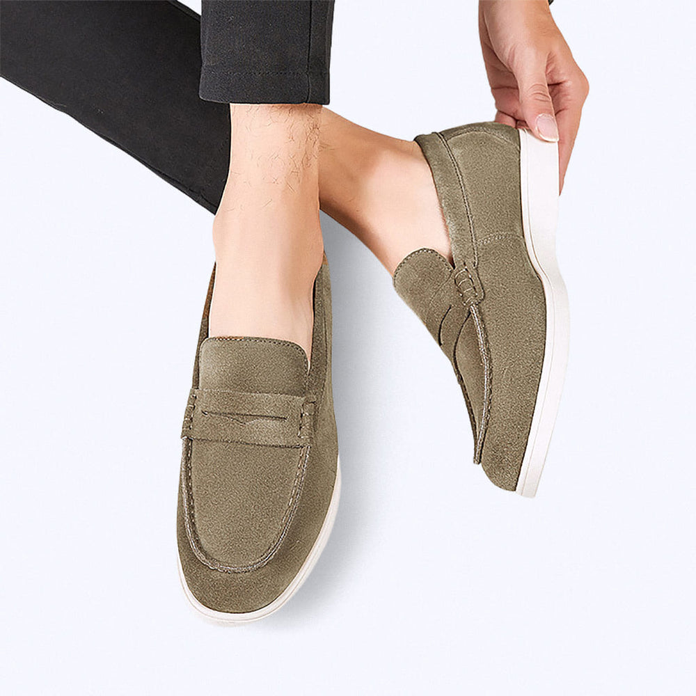 Neri Suede Loafers